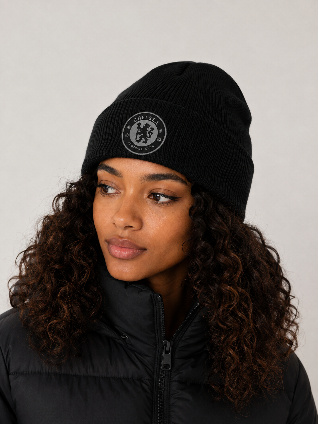 Chelsea Black Cuffed Beanie