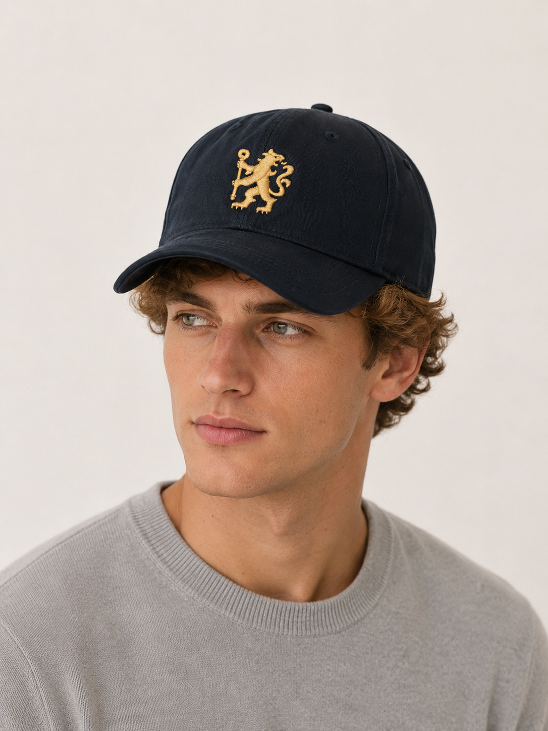 Chelsea Black Gold Lion Baseball Cap